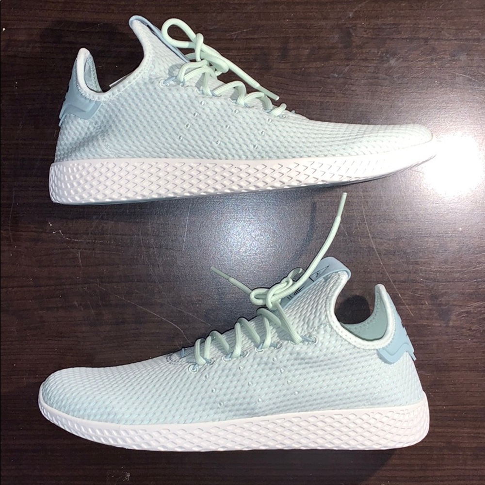 Sold!!!!!!Brand new with tags Tennis human race.